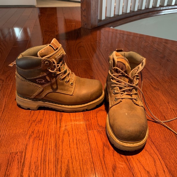 dakota steel toe